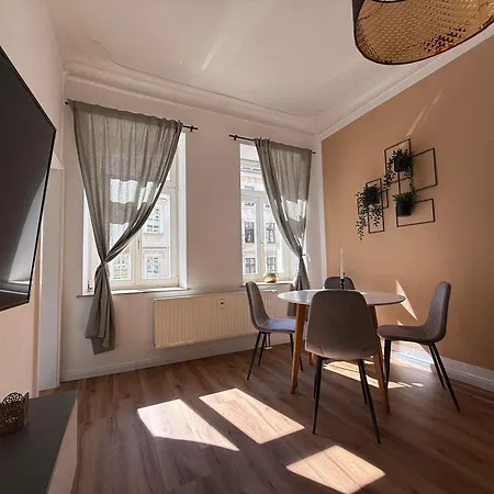 Komplette Suedvorstadt Apartman